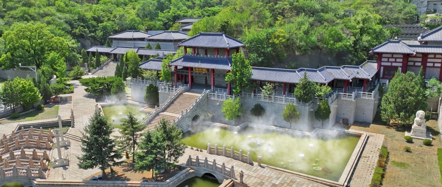长城华人怀思堂现场特色景观