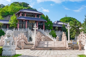 长城华人怀思堂服务优势及购墓优惠指南
